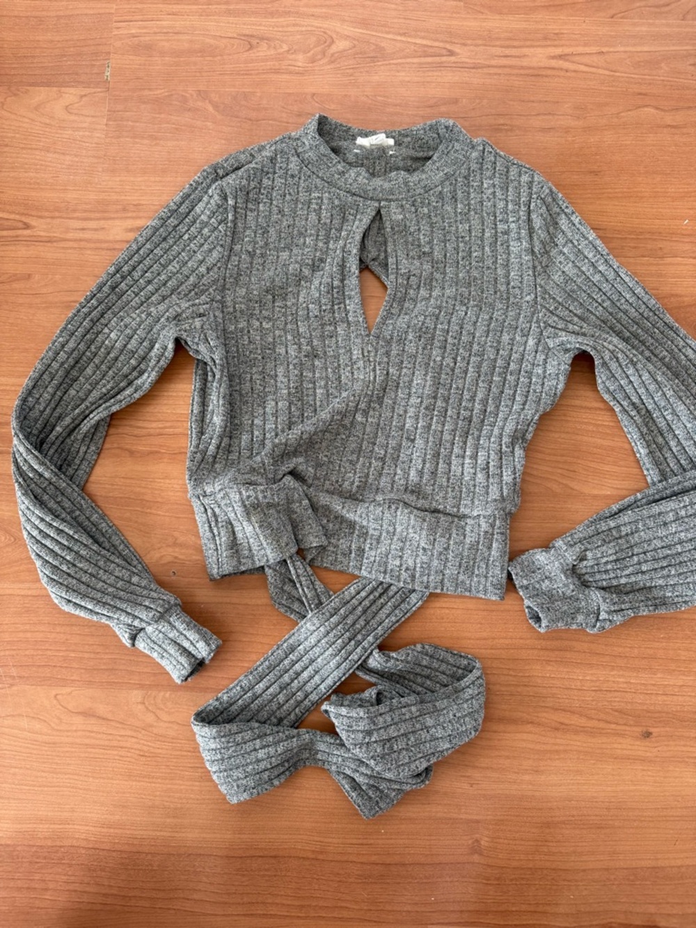 Gray Ribbed Tie-Front Women's Sweater